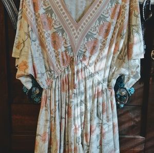 Baeverly, Size M short dress